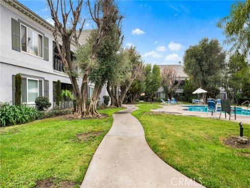 1641 S Pomona  D36  Avenue, Fullerton, CA