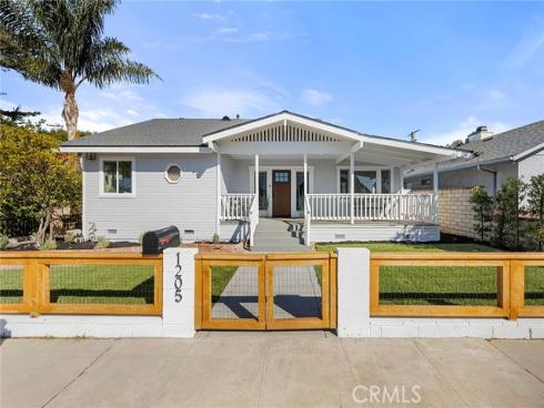 1205  Central  , Fullerton, CA