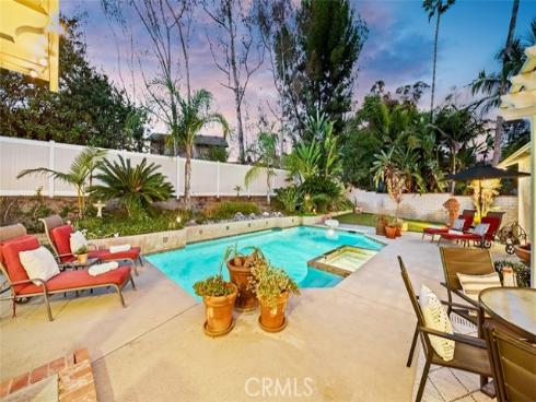 2207  Calle Ultimo  , Fullerton, CA