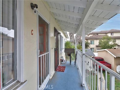 230 W Knepp Avenue, Fullerton, CA