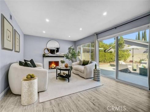 2000  Camino Centroloma  , Fullerton, CA