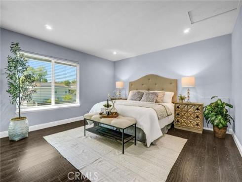 2000  Camino Centroloma  , Fullerton, CA