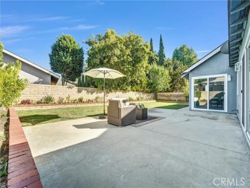 2000  Camino Centroloma  , Fullerton, CA