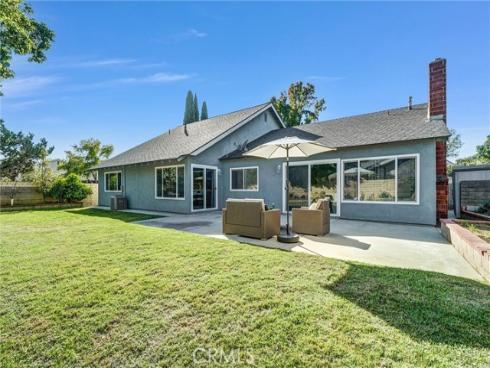 2000  Camino Centroloma  , Fullerton, CA