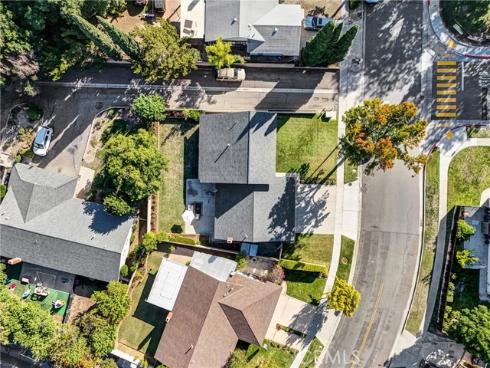 2000  Camino Centroloma  , Fullerton, CA