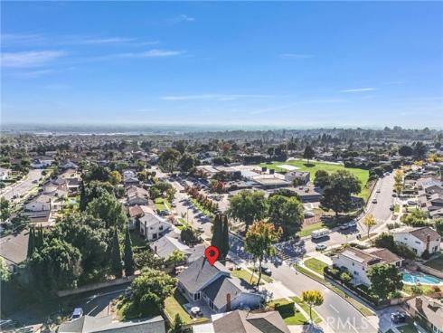 2000  Camino Centroloma  , Fullerton, CA