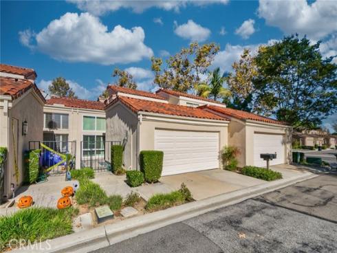 453  Westchester  , Fullerton, CA