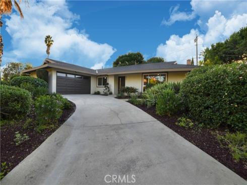 641  Casa Blanca  , Fullerton, CA