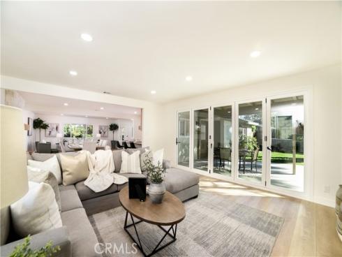 641  Casa Blanca  , Fullerton, CA