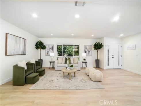 641  Casa Blanca  , Fullerton, CA