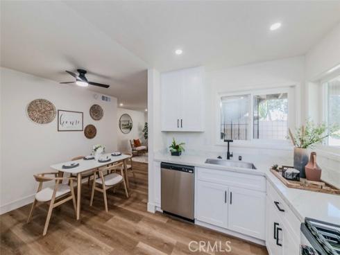 1718 E Commonwealth Ave 102 , Fullerton, CA