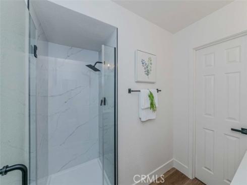 1718 E Commonwealth Ave 102 , Fullerton, CA