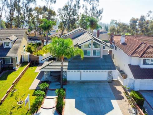 1860  Brooke  , Fullerton, CA