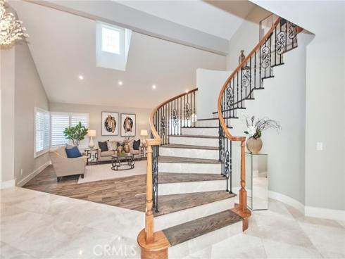 1860  Brooke  , Fullerton, CA