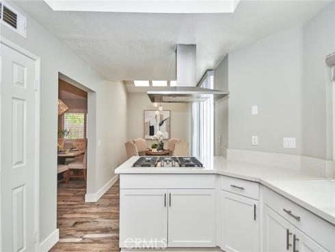 1860  Brooke  , Fullerton, CA