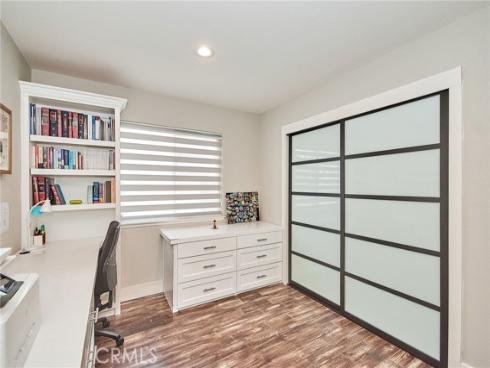 1860  Brooke  , Fullerton, CA