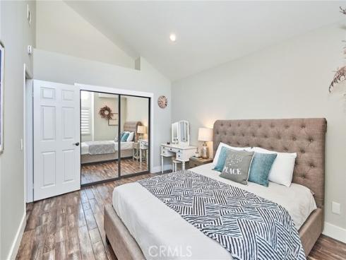 1860  Brooke  , Fullerton, CA