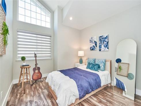 1860  Brooke  , Fullerton, CA