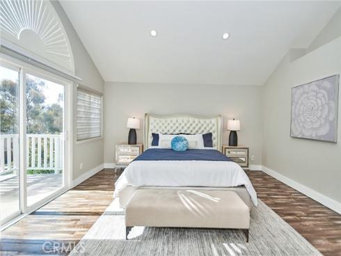 1860  Brooke  , Fullerton, CA