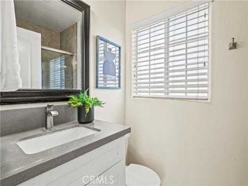 1342 W Hill   Avenue, Fullerton, CA