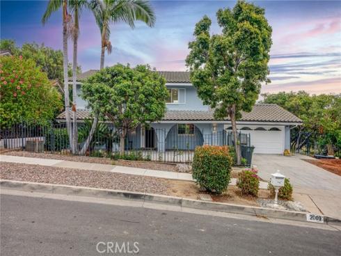 2009 W Las Lanas  , Fullerton, CA