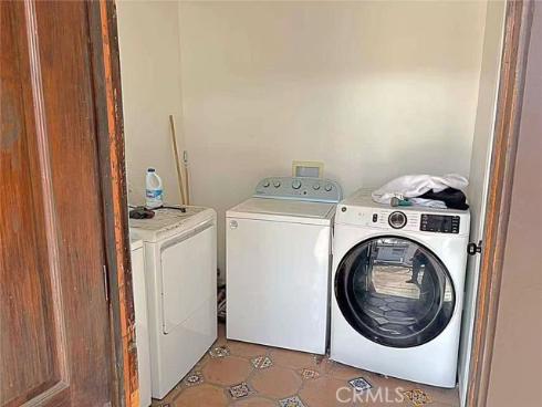 1105 E Walnut  , Fullerton, CA