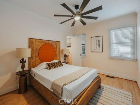 521 W Whiting Avenue, Fullerton, CA