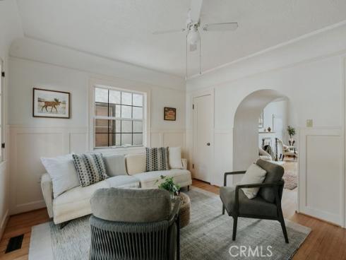 521 W Whiting Avenue, Fullerton, CA