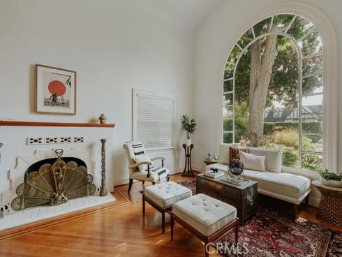 521 W Whiting Avenue, Fullerton, CA