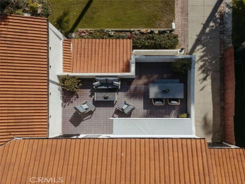 521 W Whiting Avenue, Fullerton, CA