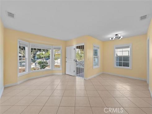 1104  Williamson  , Fullerton, CA