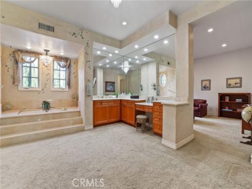 1731  Vista Lomitas  , Fullerton, CA