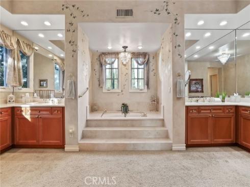 1731  Vista Lomitas  , Fullerton, CA