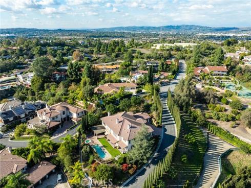 1731  Vista Lomitas  , Fullerton, CA