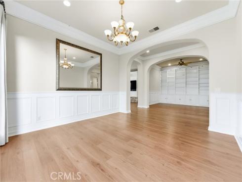 2588  Nixon   Way, Fullerton, CA