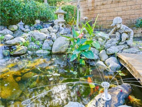 2588  Nixon   Way, Fullerton, CA