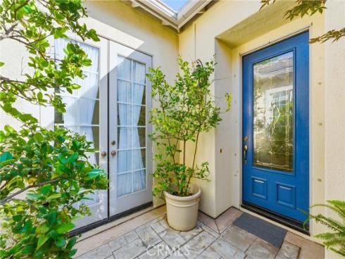 2588  Nixon   Way, Fullerton, CA