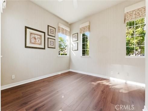 2588  Nixon   Way, Fullerton, CA