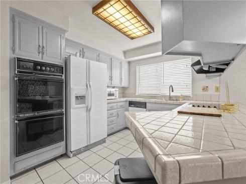 618 N Lincoln  , Fullerton, CA