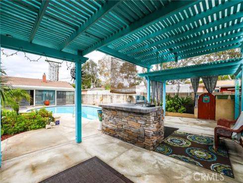 618 N Lincoln  , Fullerton, CA