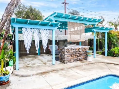 618 N Lincoln  , Fullerton, CA