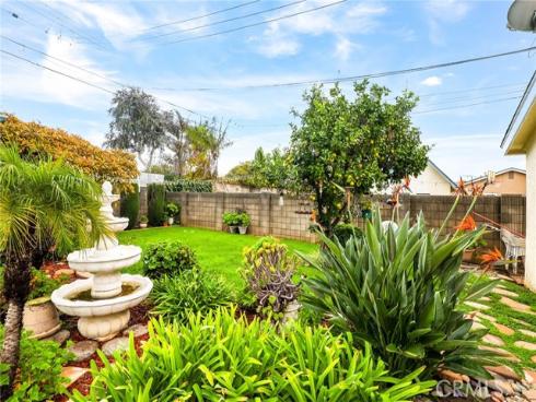 618 N Lincoln  , Fullerton, CA