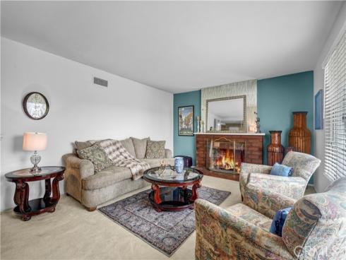 1116  Eadington  , Fullerton, CA