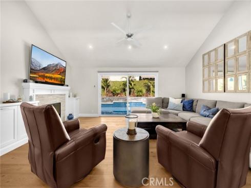 1619  Melody   Lane, Fullerton, CA