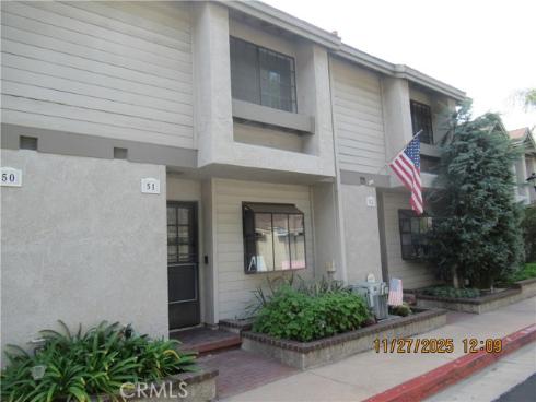 2220 E Chapman 51 , Fullerton, CA