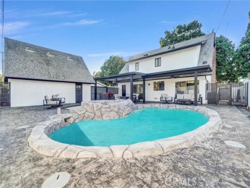 530  N. Stanford   Avenue, Fullerton, CA