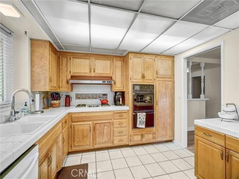 575 N Lincoln   Avenue, Fullerton, CA