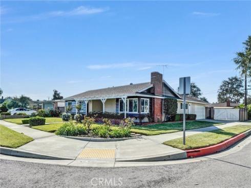 575 N Lincoln   Avenue, Fullerton, CA