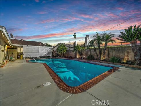 575 N Lincoln   Avenue, Fullerton, CA