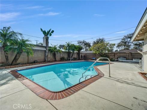 575 N Lincoln   Avenue, Fullerton, CA